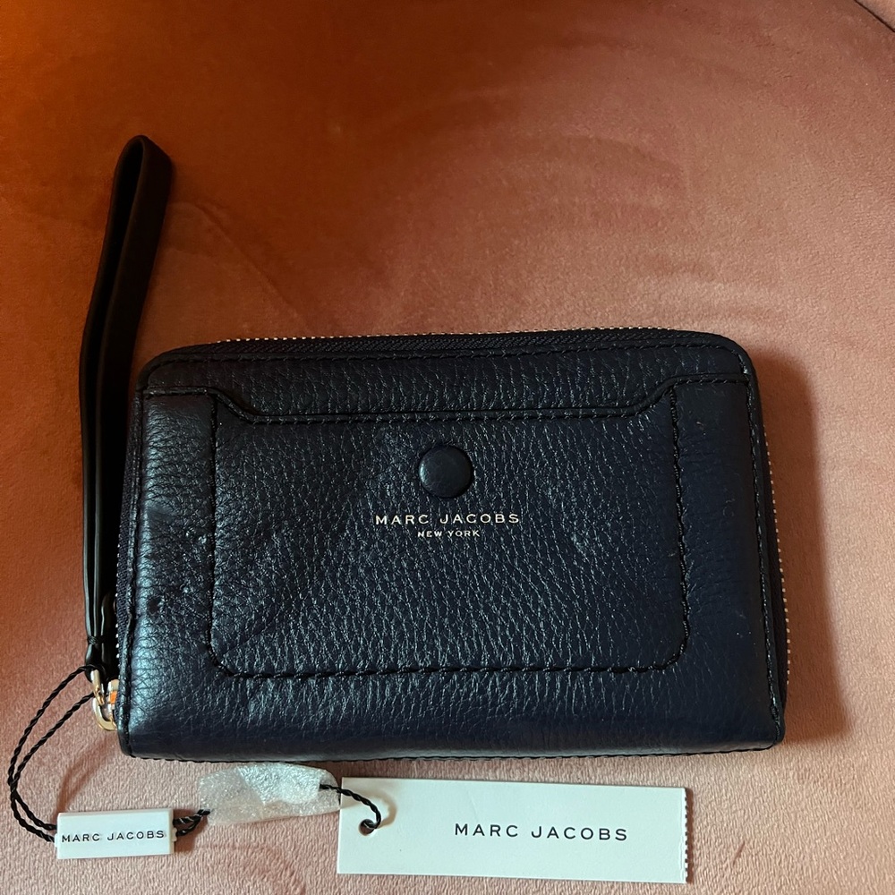 Marc Jacobs Black Leather Wristlet